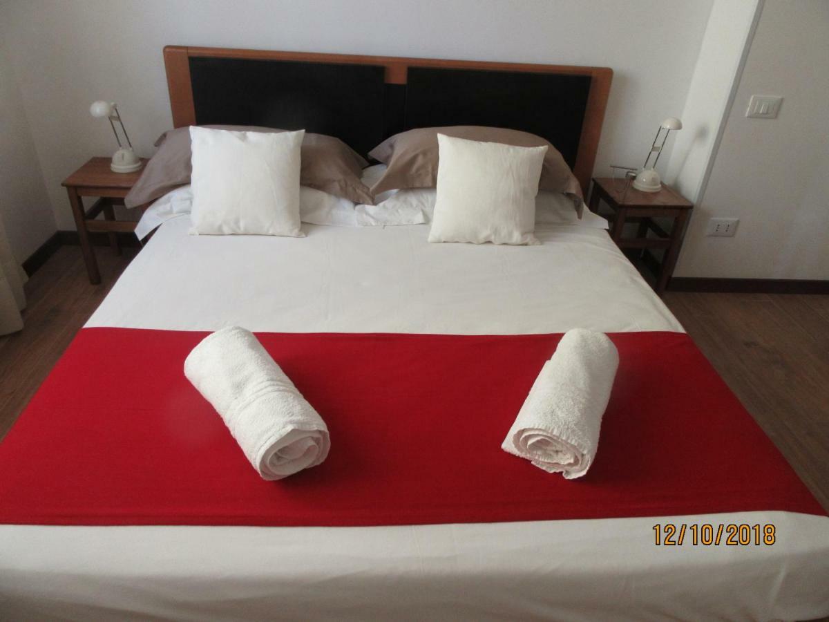 Il Sole Apartment Padova Luaran gambar